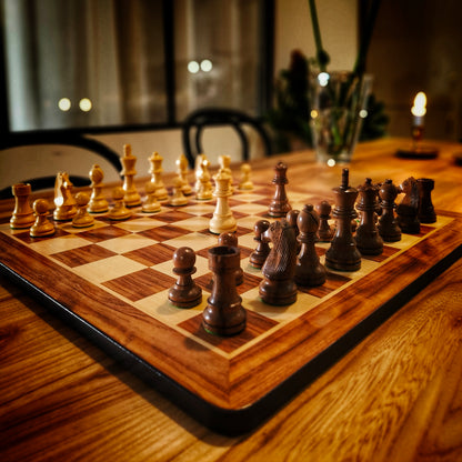 Chess Board ROUNDED & Chess Pieces GERMAN STAUNTON