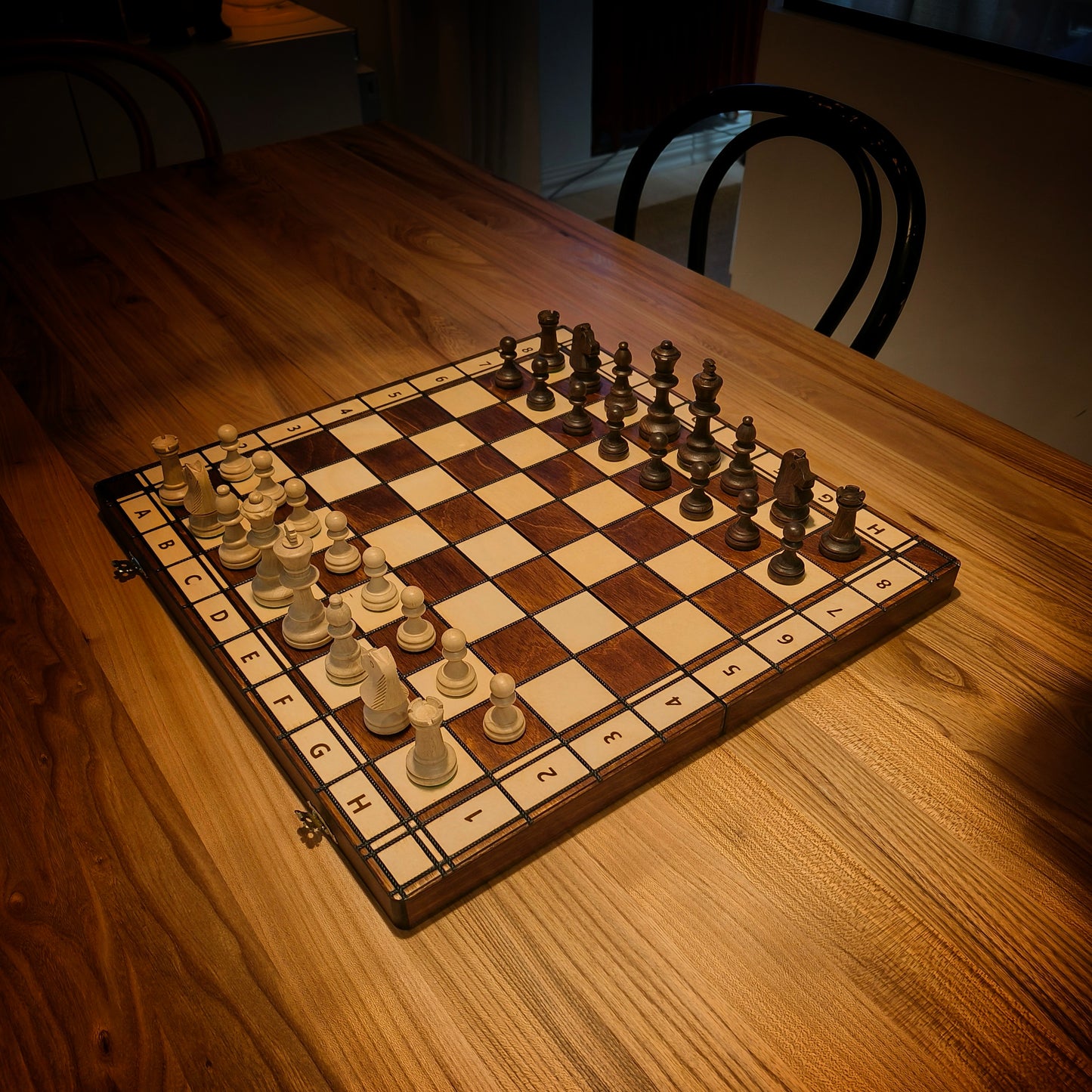 STAUNTON ASH Chess Set 42cm